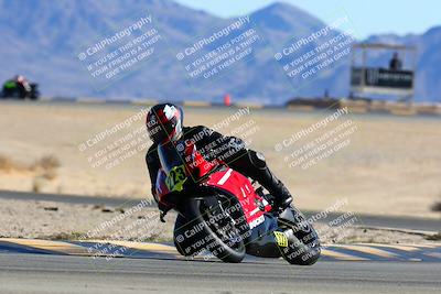 media/Jan-08-2022-SoCal Trackdays (Sat) [[1ec2777125]]/Turn 4 (1145am)/